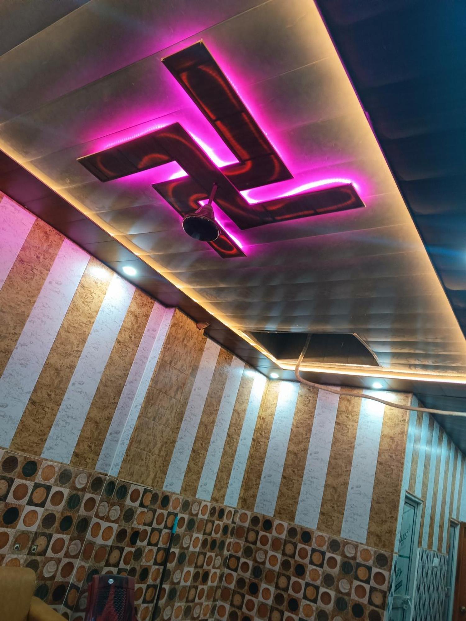 La Ayodhya Residency Hotel Buitenkant foto