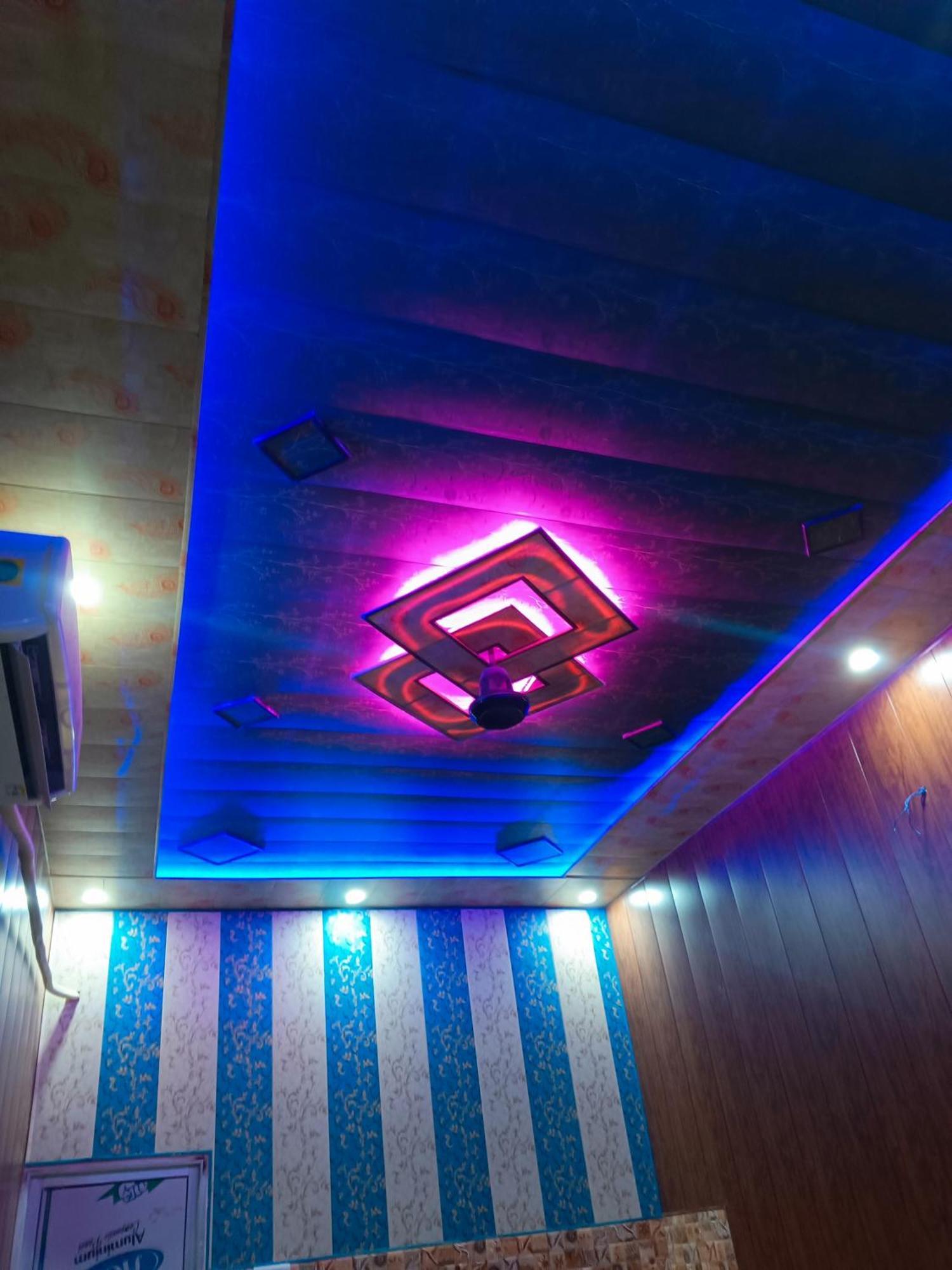 La Ayodhya Residency Hotel Buitenkant foto